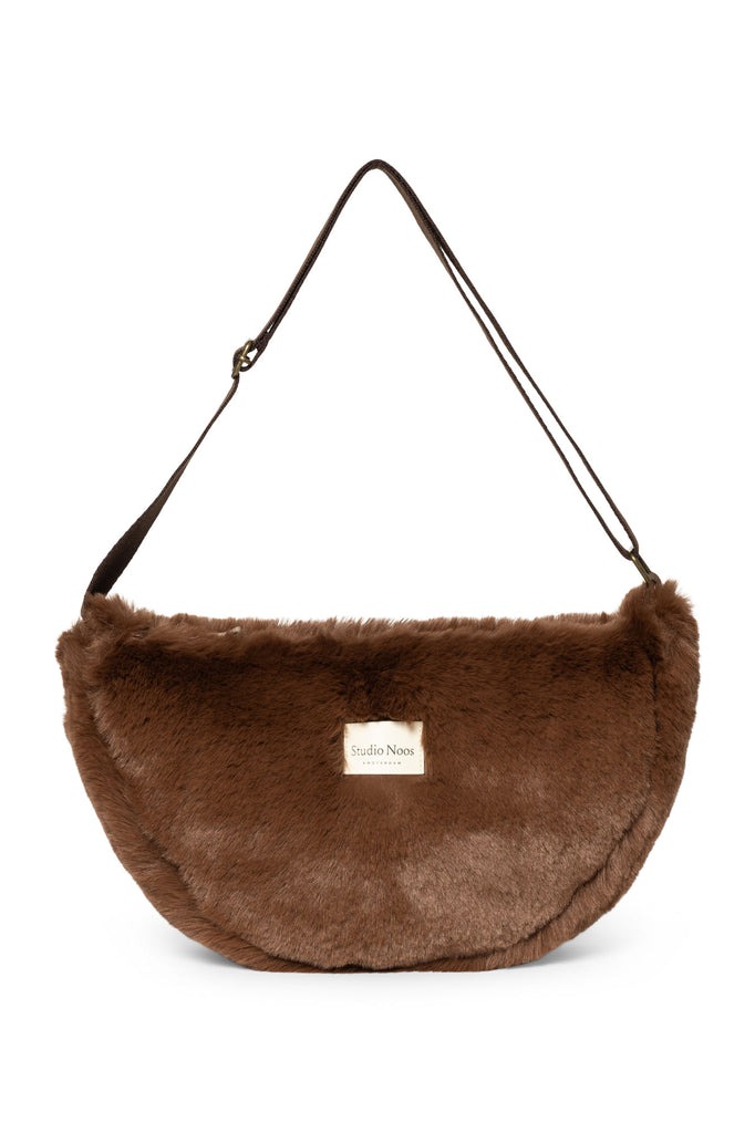 Studio Noos - Tasche Fanny Pack Brown Faux Fur