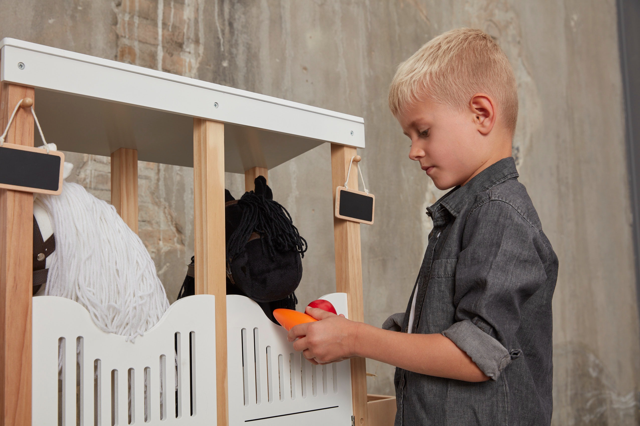 84221_84222_84230_038ca7rAzSfxShtQ