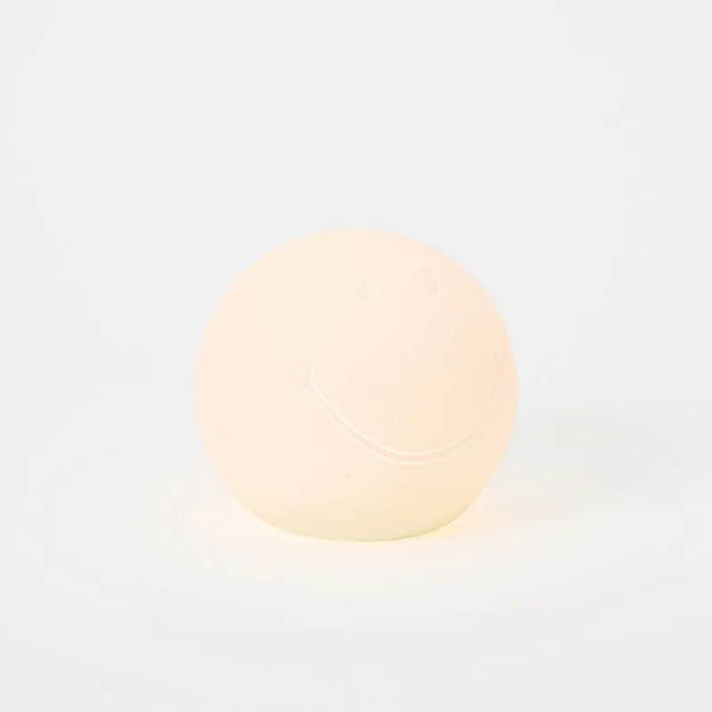 mr-maria_smiley_all-white_bundle-2 Mr. Maria - SMILEY All White Bundle of Light