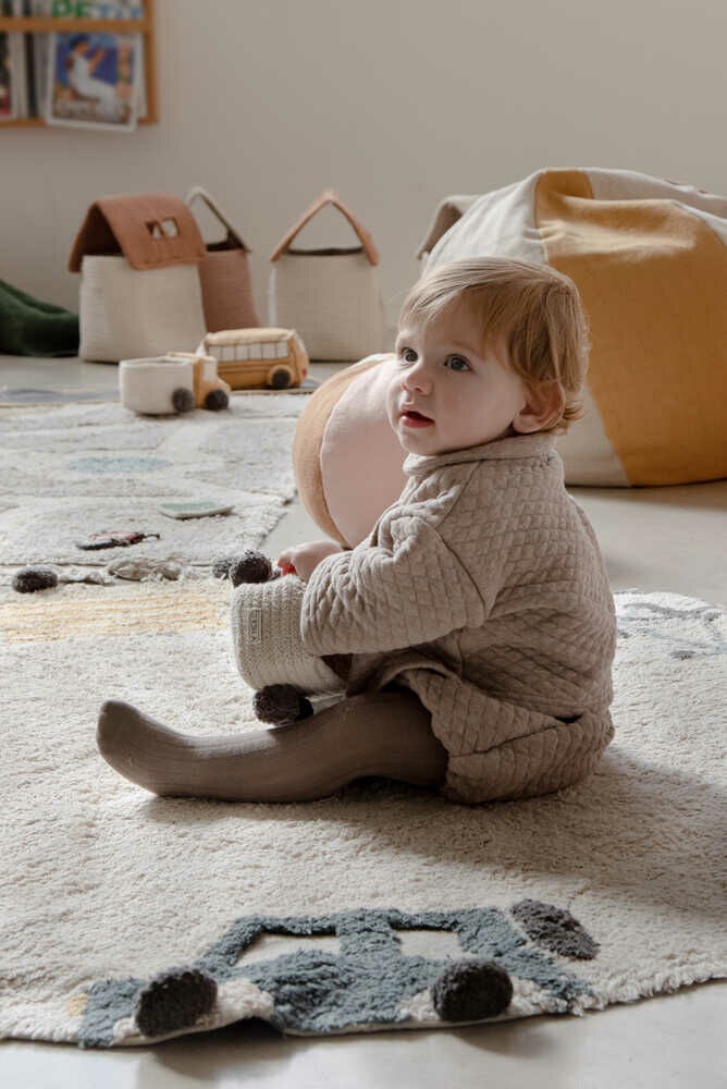 washable-rug-wheels-lorenacanals-7