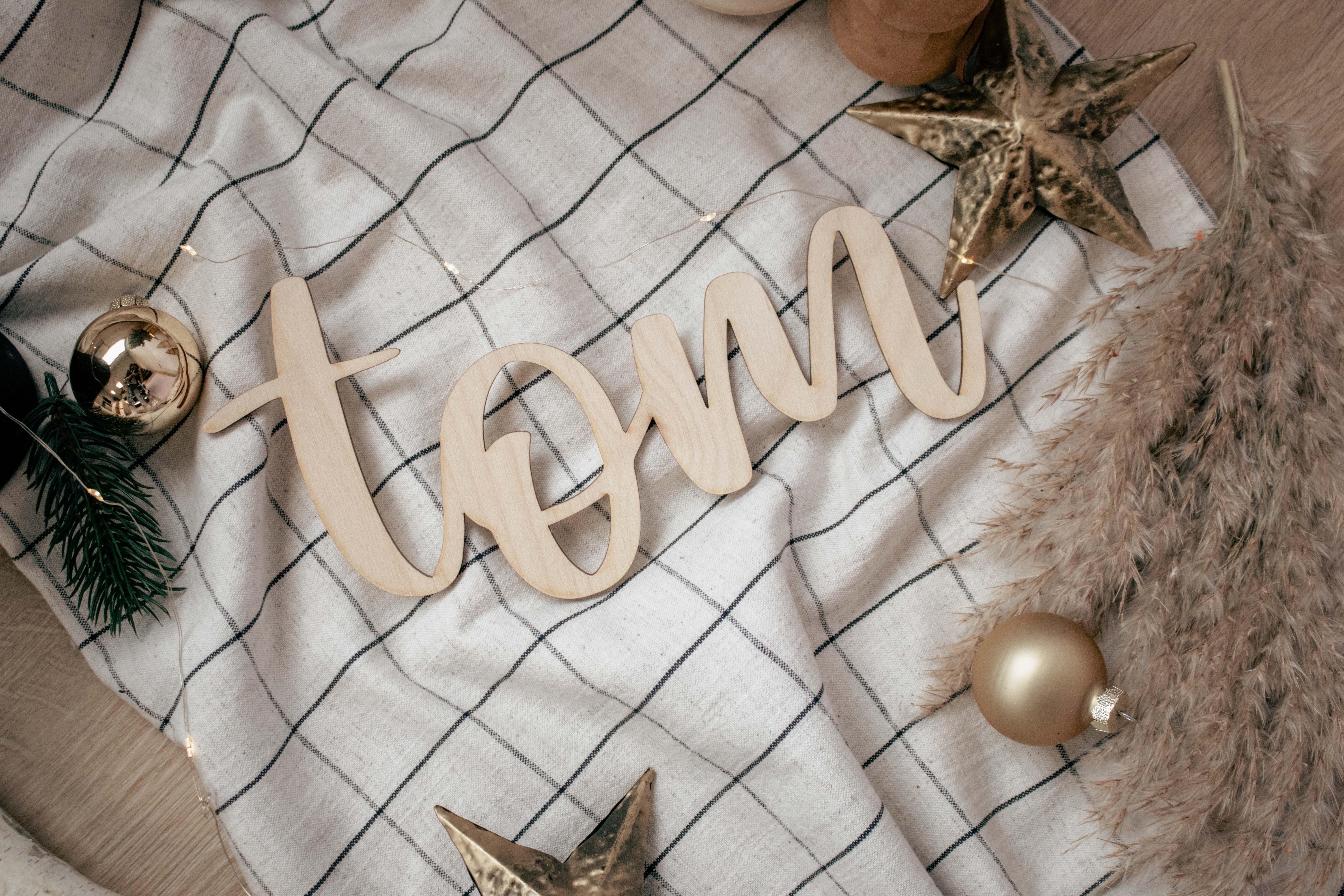 Invy Design - Namenschriftzug Holzname M