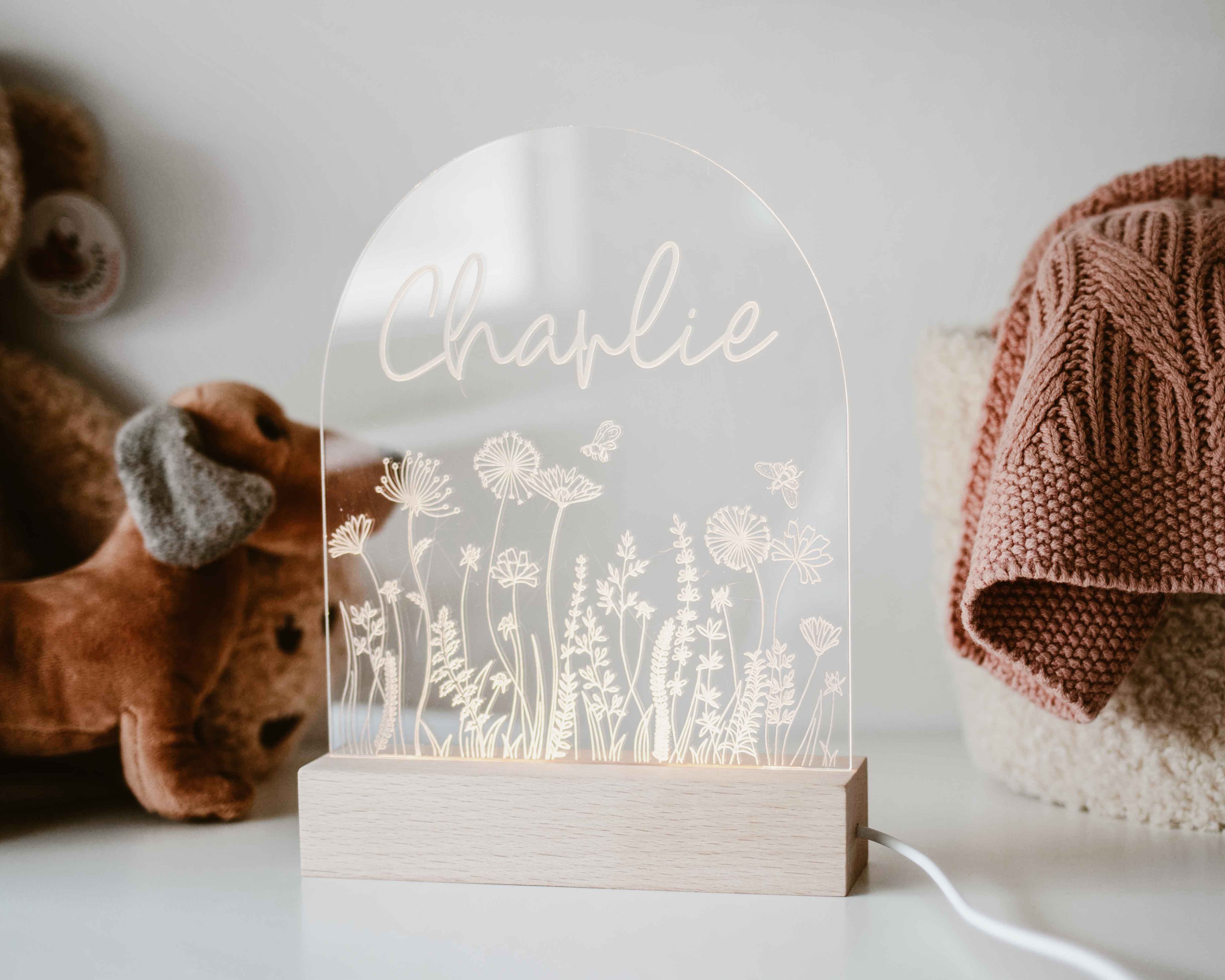 Invy Design - Lampe personalisiert Blumenwiese