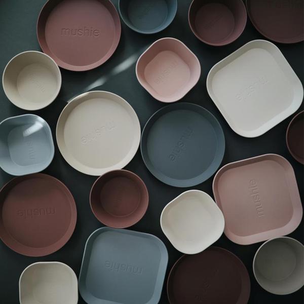 MushieDinnerwareMood5_02576d4c-d10e-4a70-8e0a-2e0f52d632f0_grande
