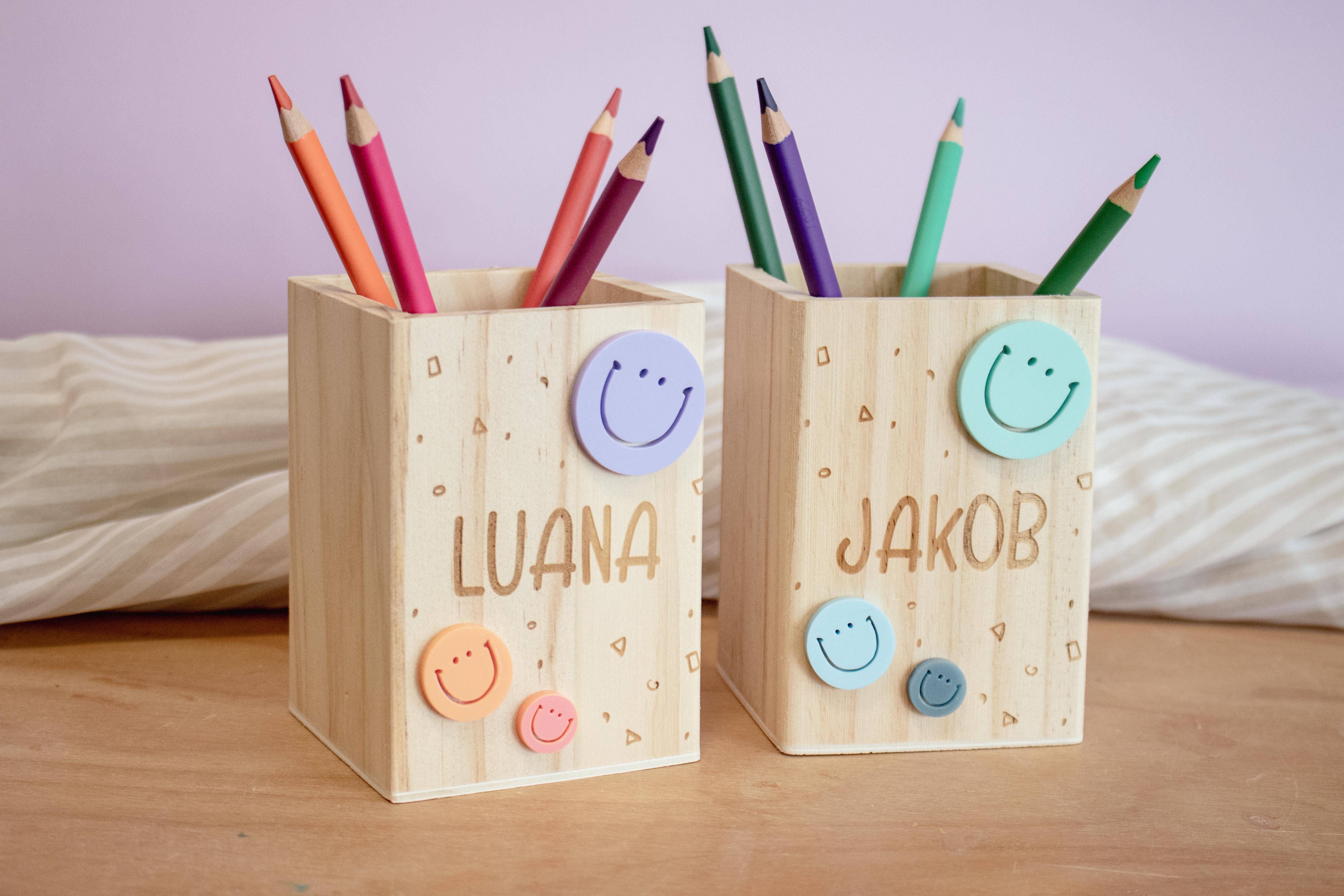 Invy Design - Stiftebecher "Smiley"