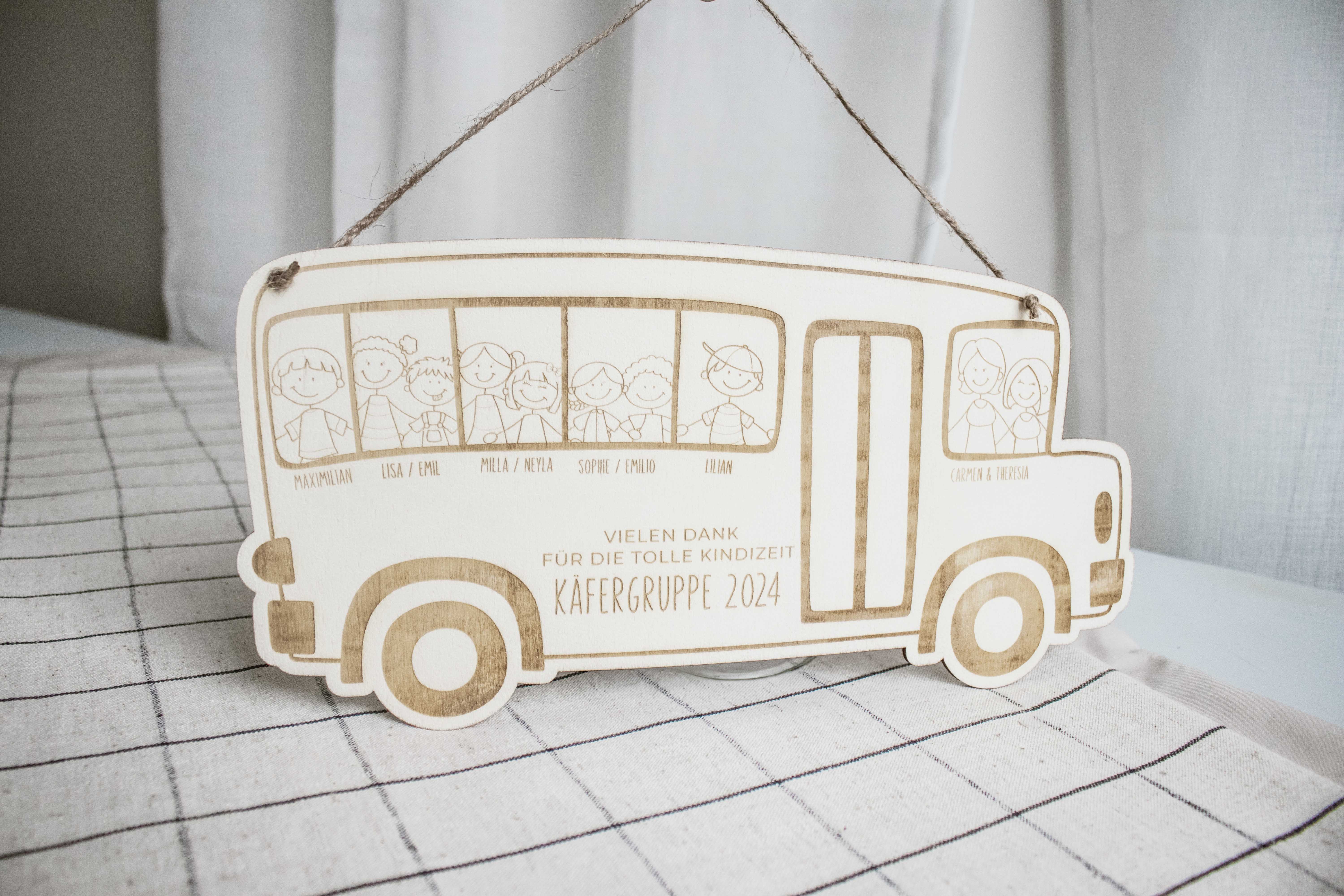 Invy Design - Verabschiedungsgeschenk "Schulbus"