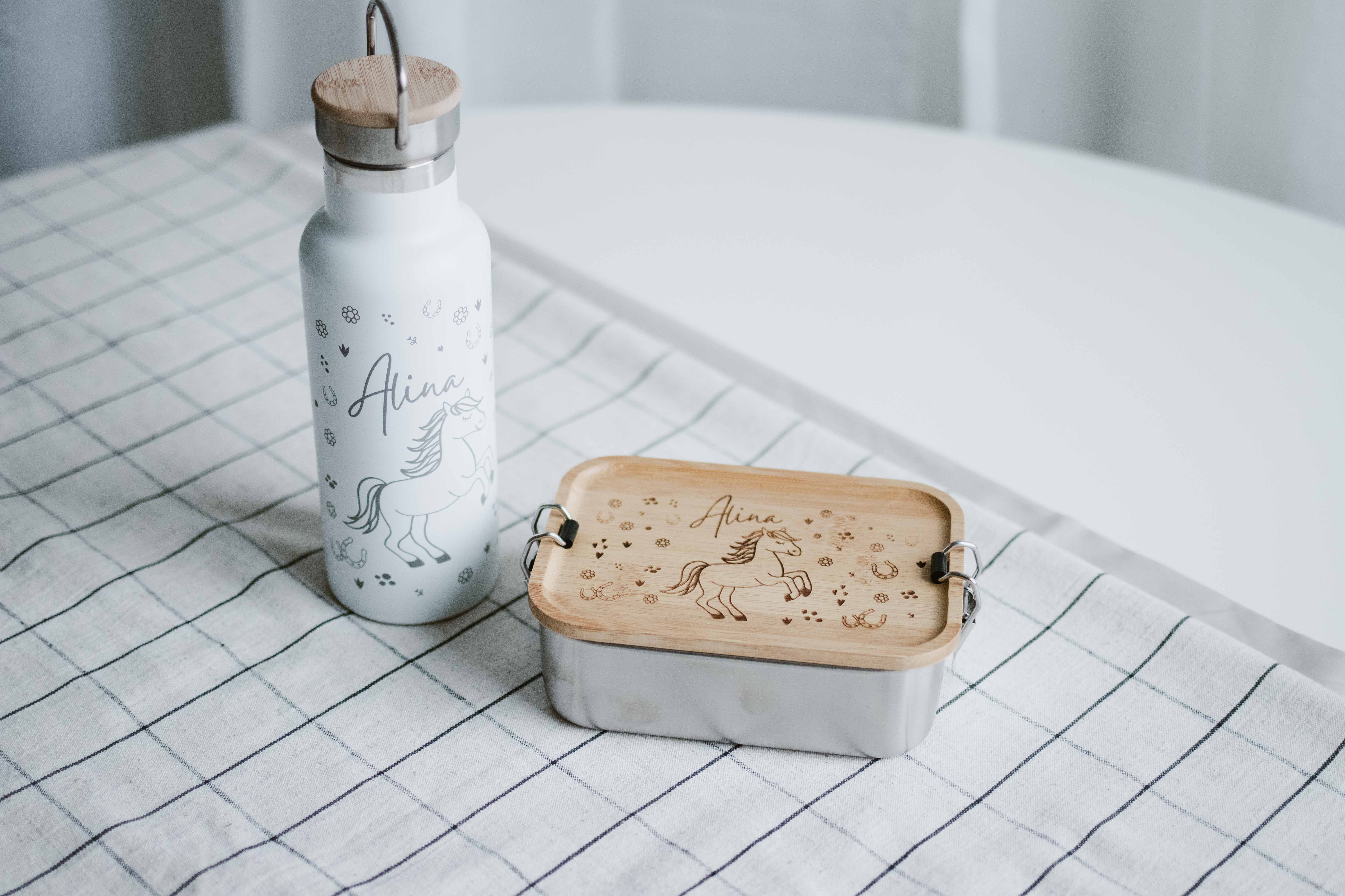 IMG_9252 Invy Design - Trinkflasche & Lunchbox "Pferd"
