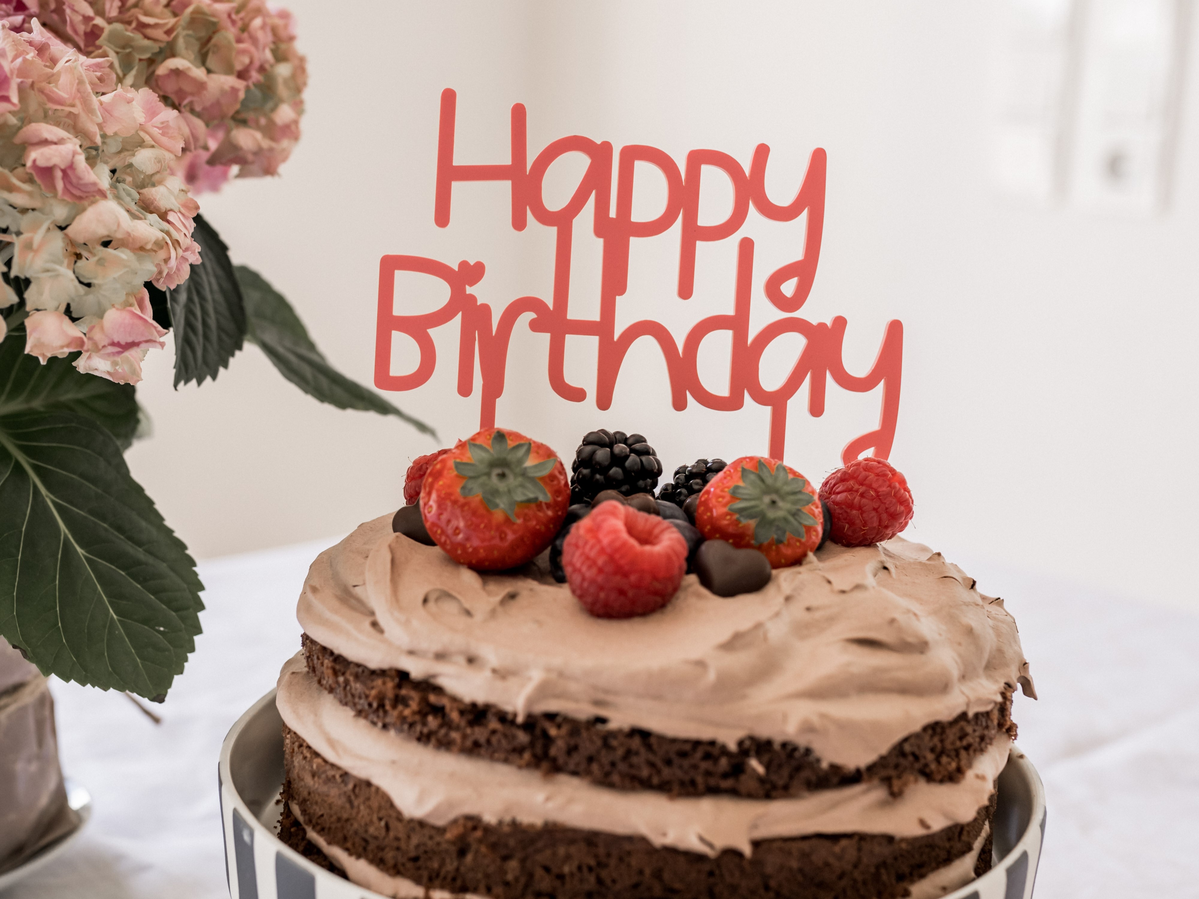 Invy Design - Cake Topper "Happy Birthday" Invy Design - Cake Topper "Happy Birthday"